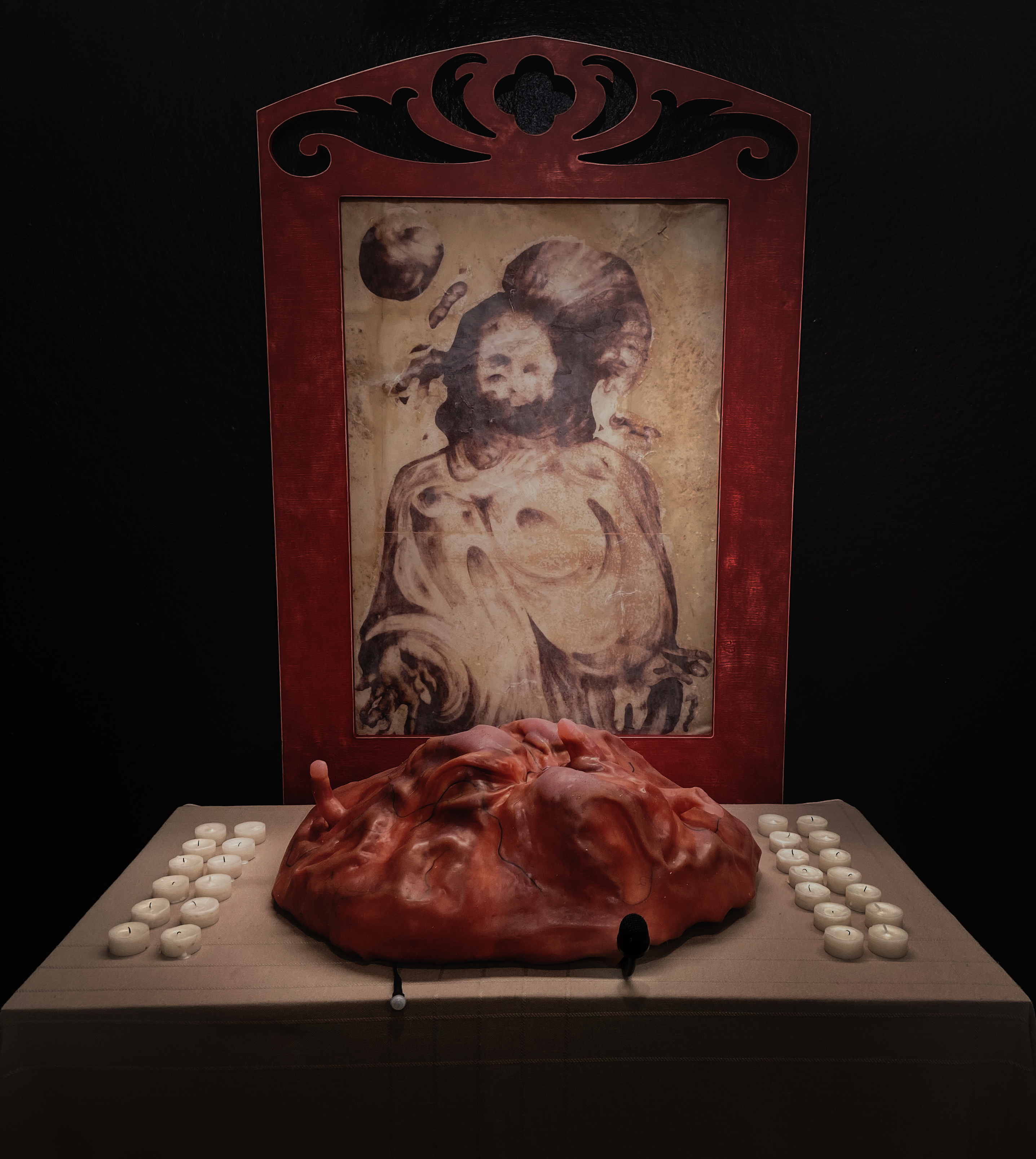 Image of the Altar within La Tecnocapilla